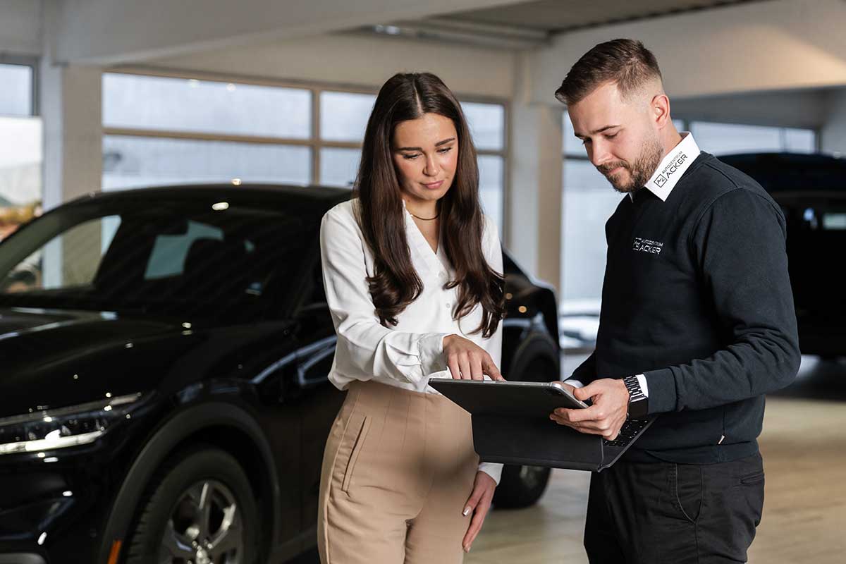 kfz-mechatroniker-jobs-karriere-autozentrum-acker-marburg-biedenkopf-bad-berleburg-jetzt-bewerben